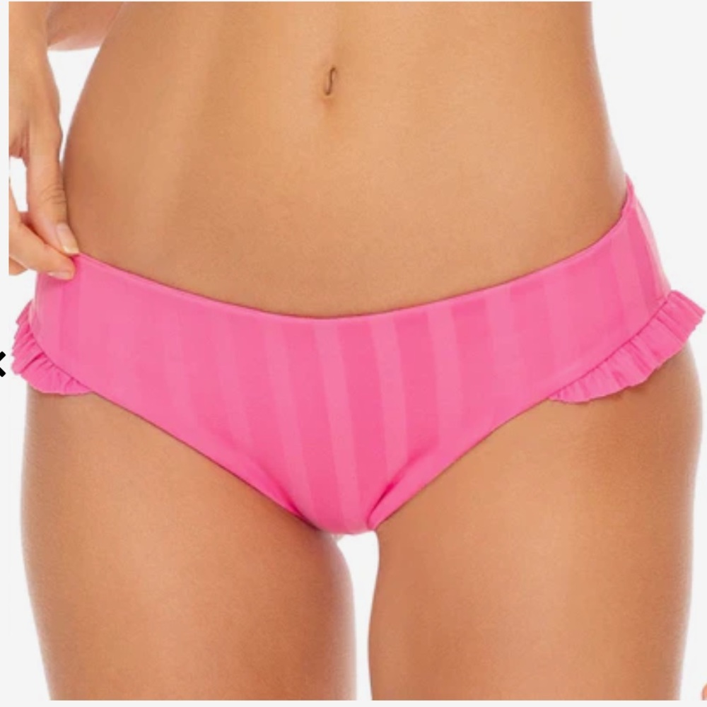 NWT Luli Fama ruffle seamless low rise bikini bottom - party pink M